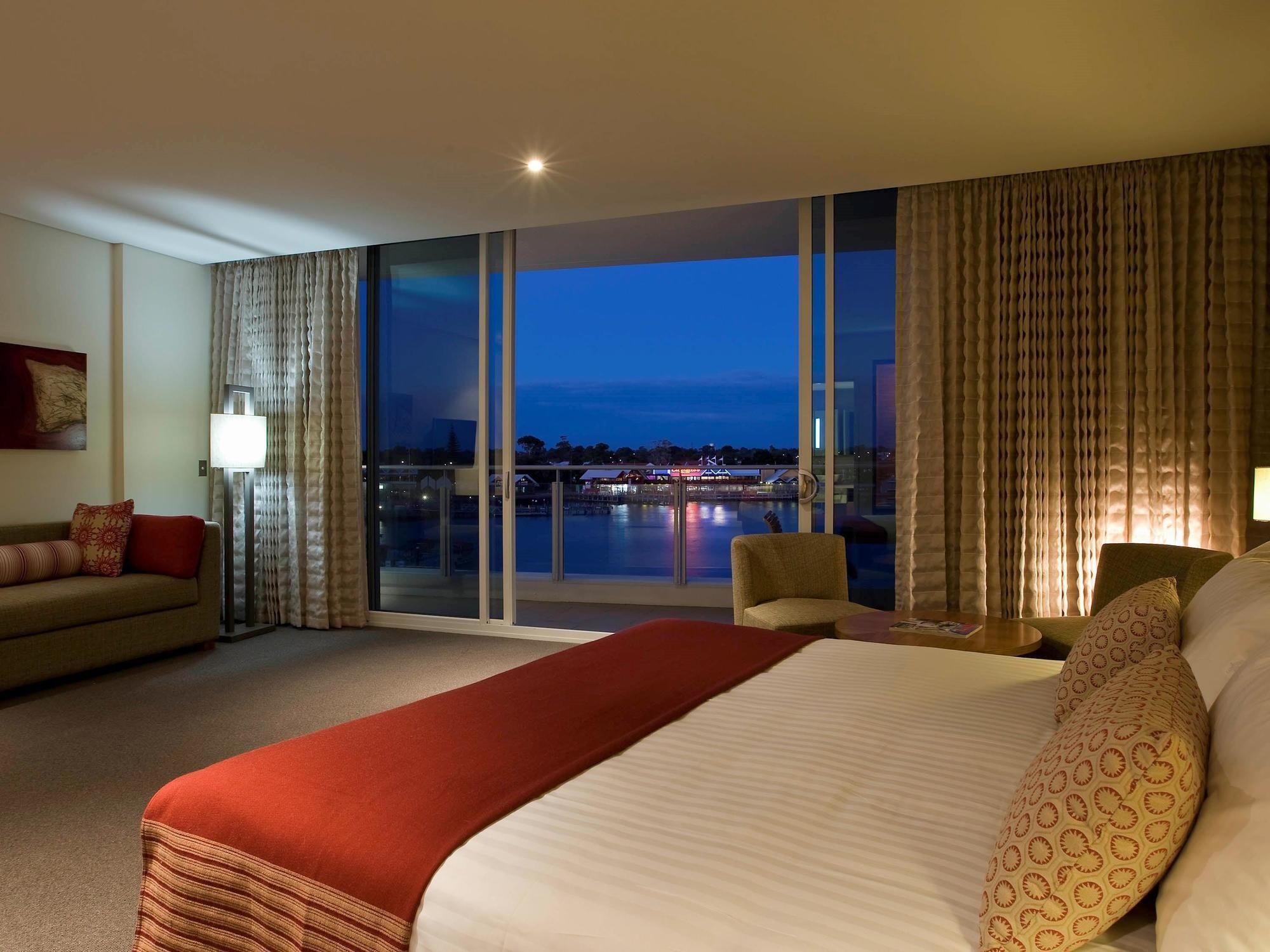 The Sebel Mandurah Hotel Bagian luar foto