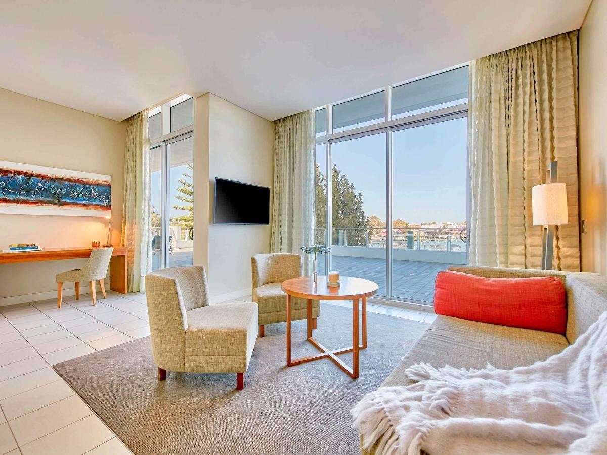 The Sebel Mandurah Hotel Bagian luar foto